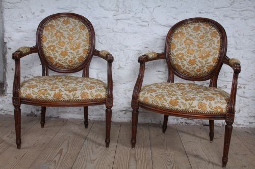 Lovely Louis XVI Style Pair of Bedroom Chairs
