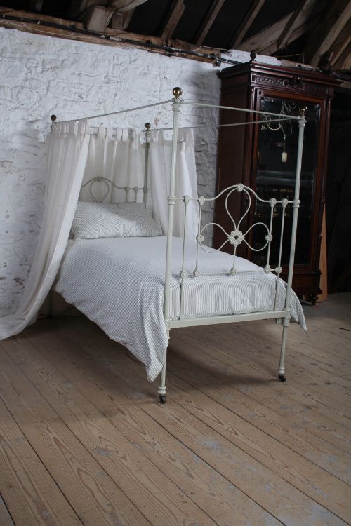 Superbly Sweet Single Four Poster Iron and Brass Bed
