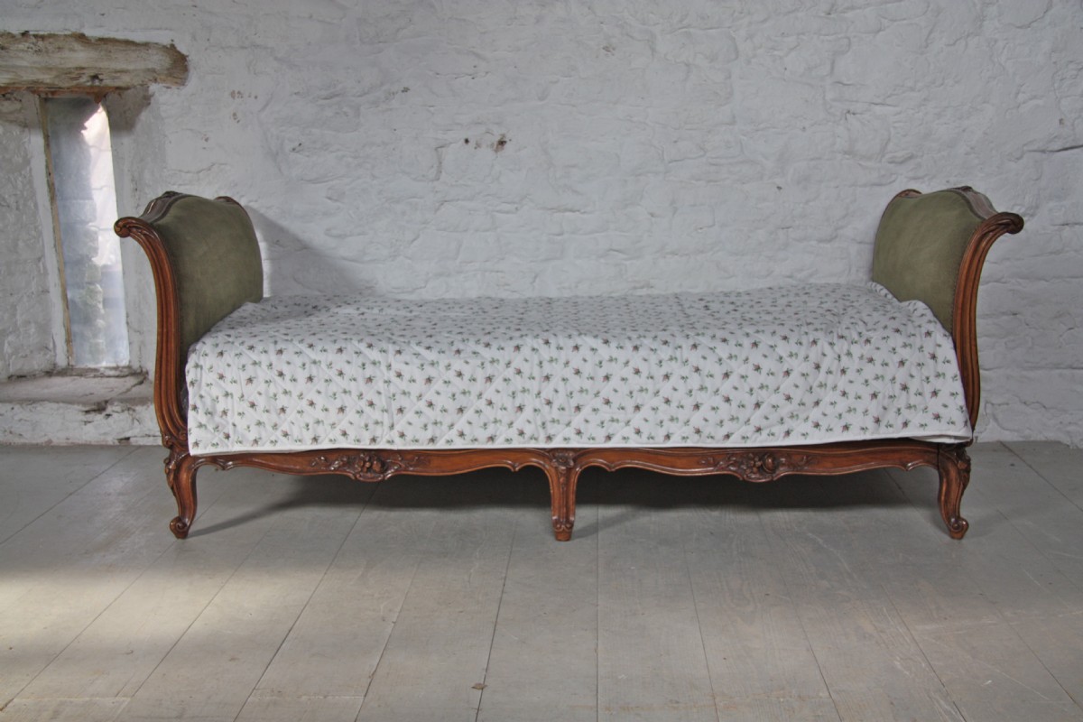 French single upholstered day bed