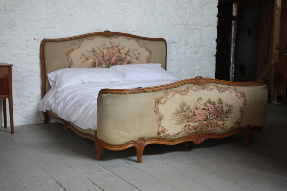 160 cms mattress size French corbeille bed