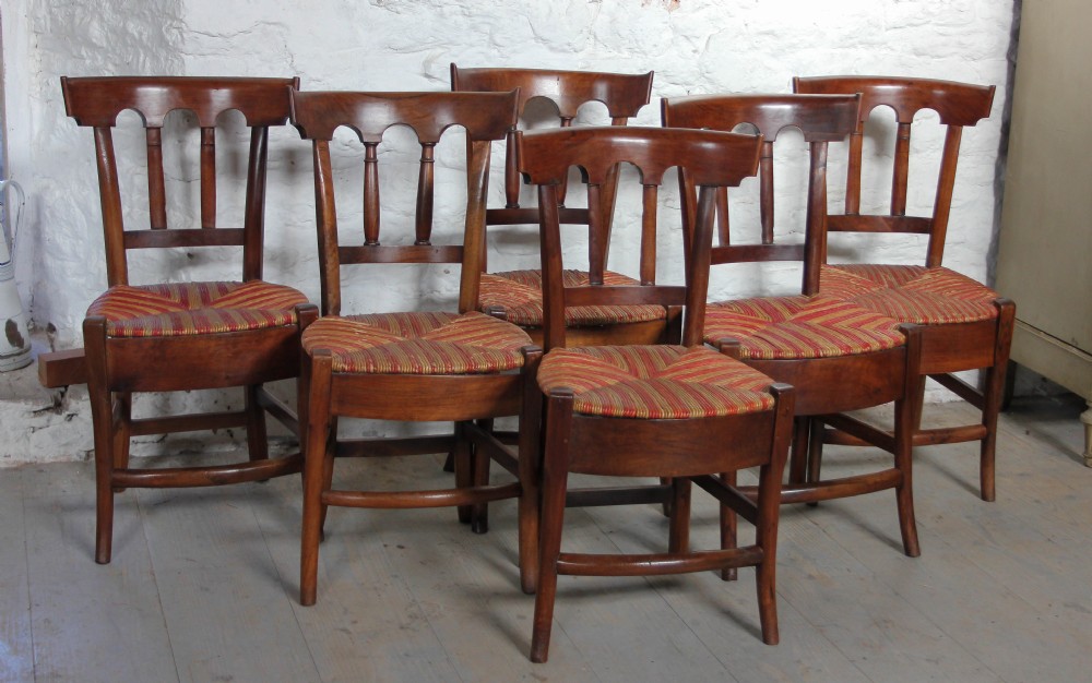 Set of 6 French cherry rush seated dining chairs