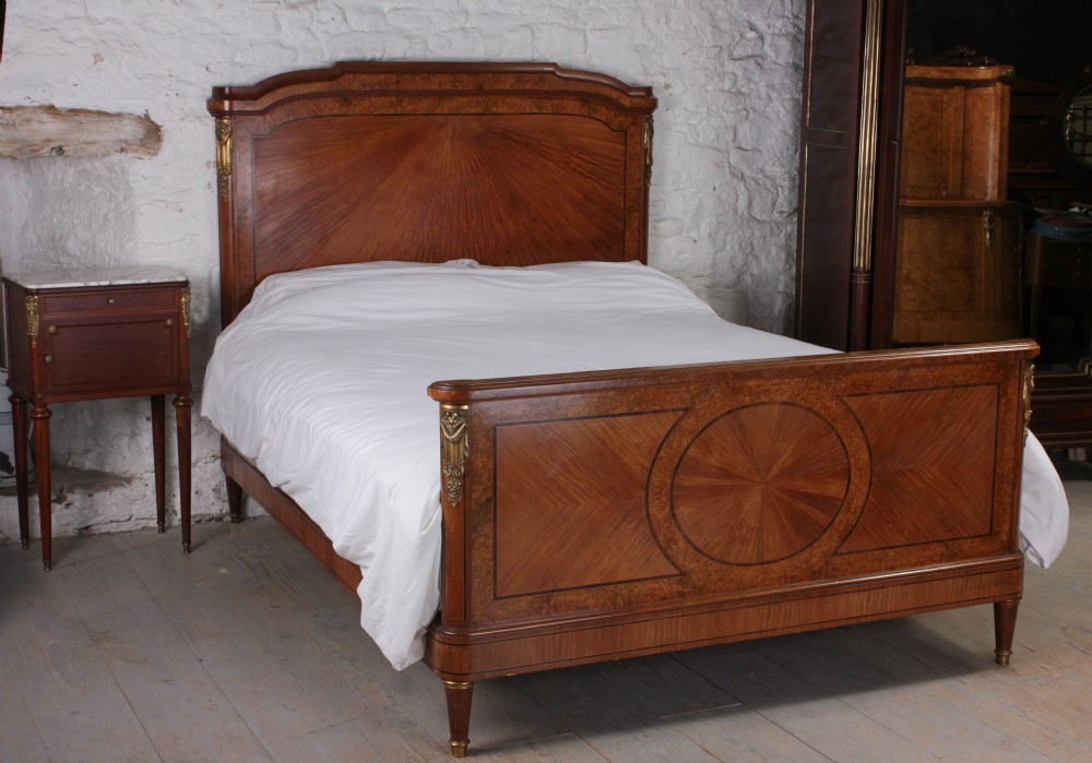 King size French burr walnut 