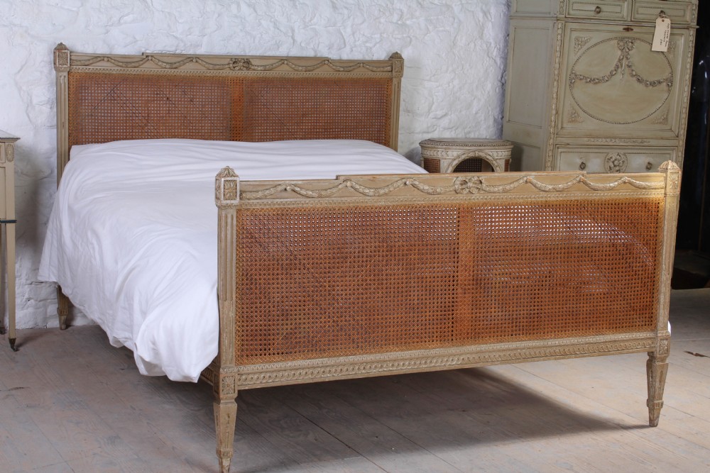 Beautiful big king size Bergere caned bed