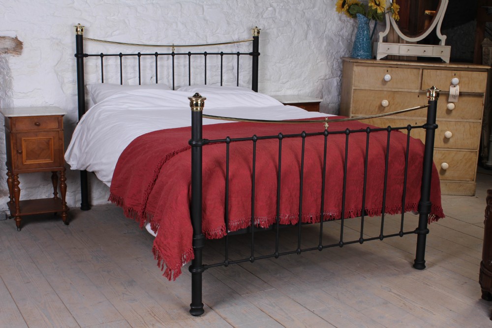Kingsize classic Edwardian black and brass dip rail