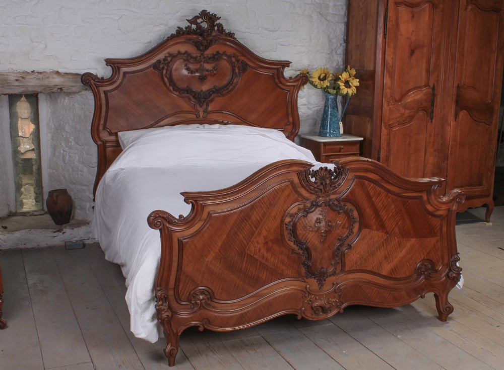 Splendid 5Ft  Louis XV style Rococo king size