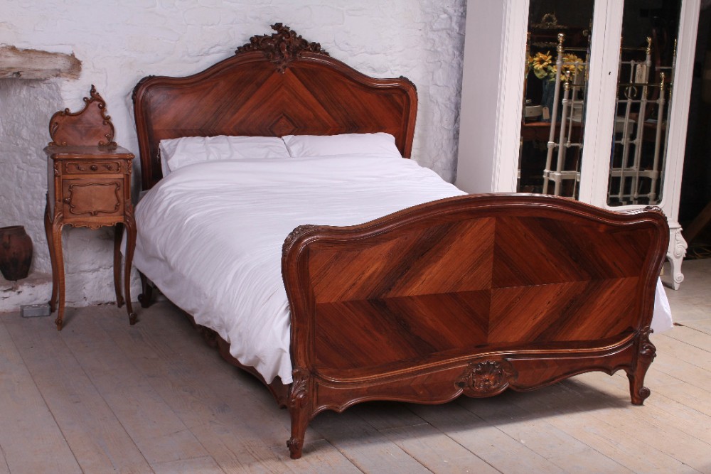 Quarter veneer Rosewood 5Ft king size Louis XV style