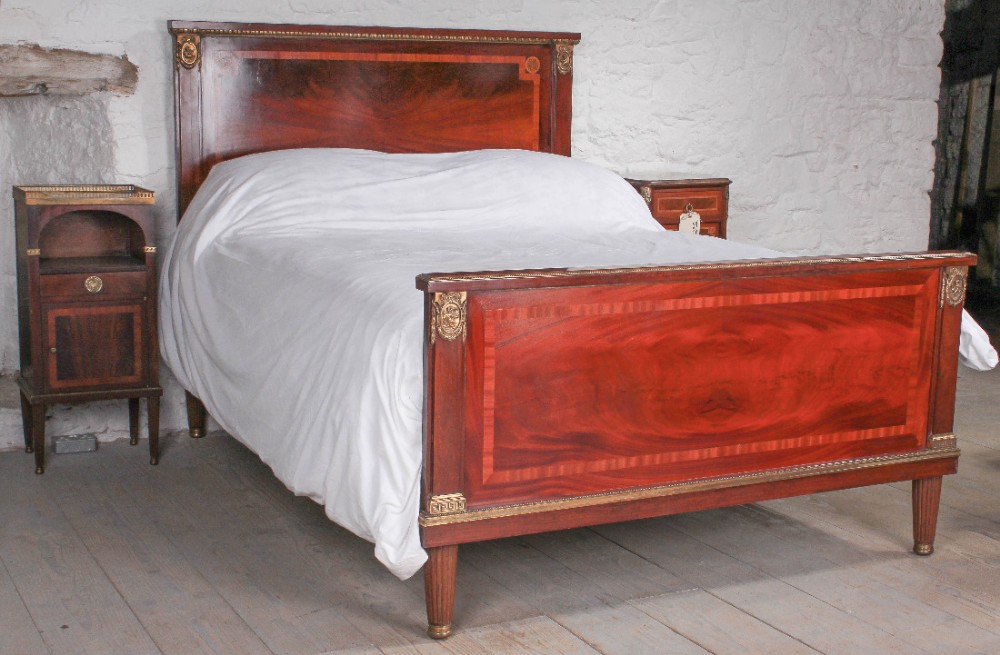 French mahogany 5Ft king size bed 