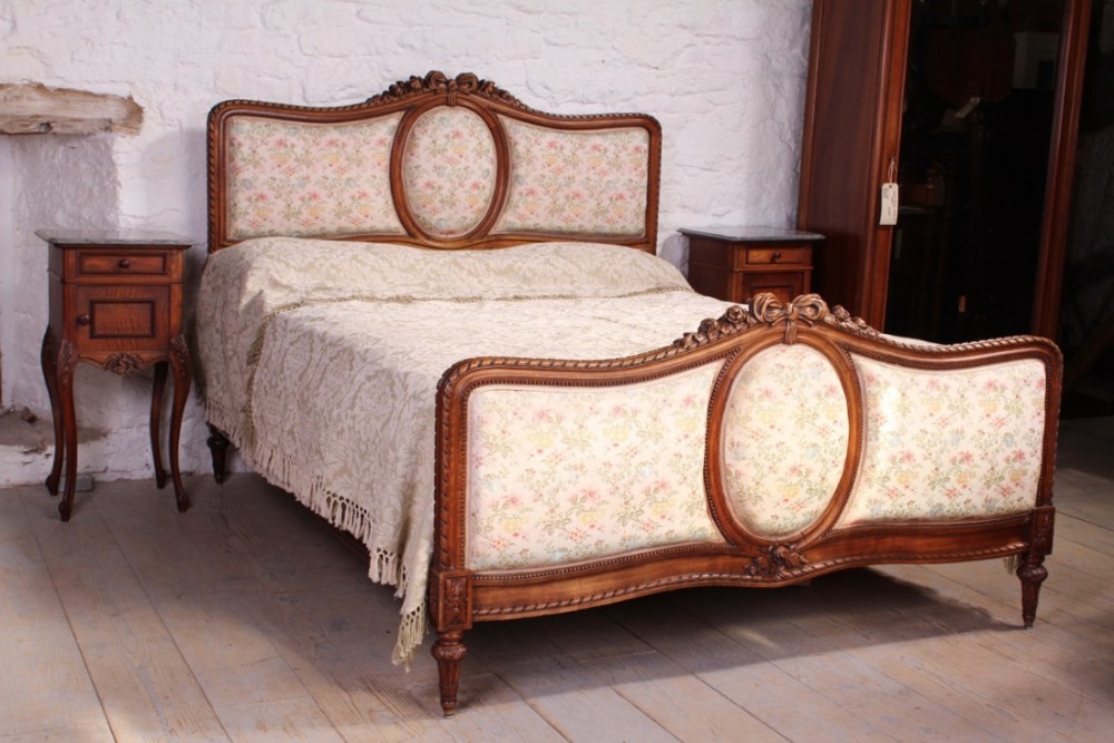 Very pretty large king size French carved and embroidered silk bed