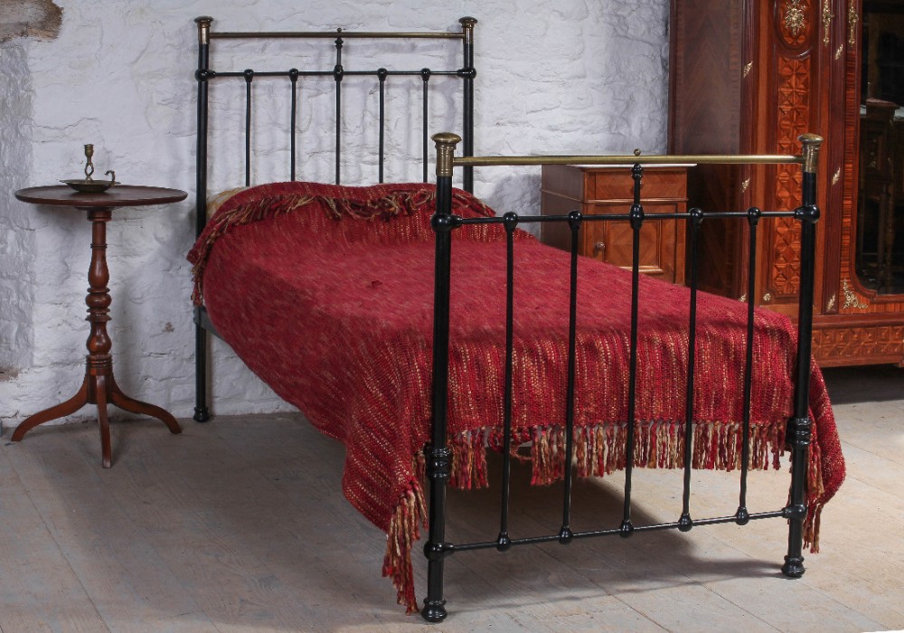 Classic Victorian black and brass single