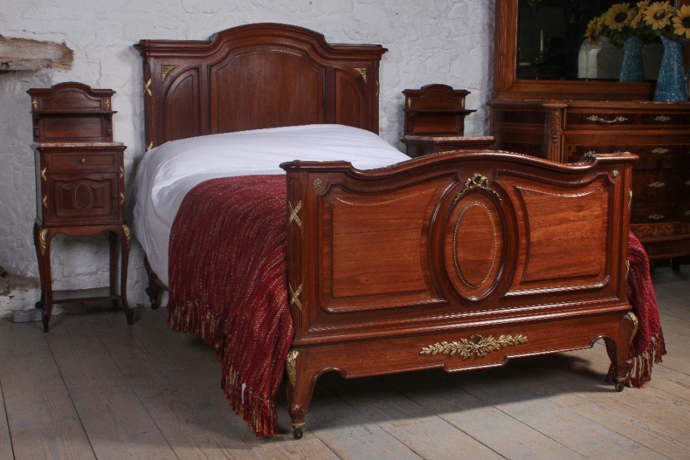 Beautiful quality Louis XVI style three quarter mahogany bed