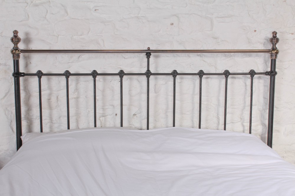 Classic Victorian black and brass king size bed View VII