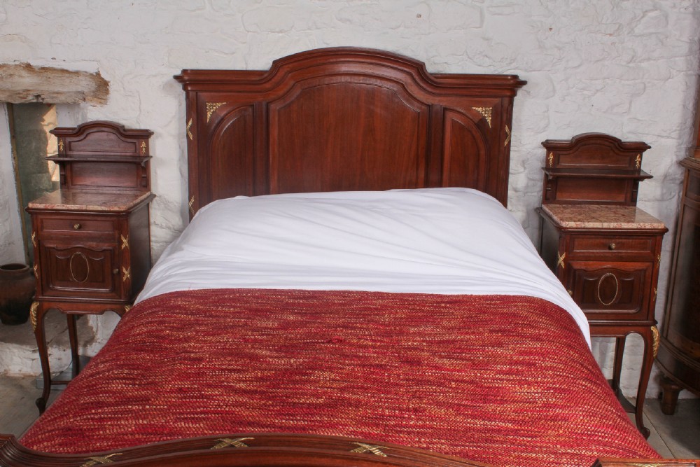 Beautiful rare pair of mahogany Louis XVI style bedside tables View V