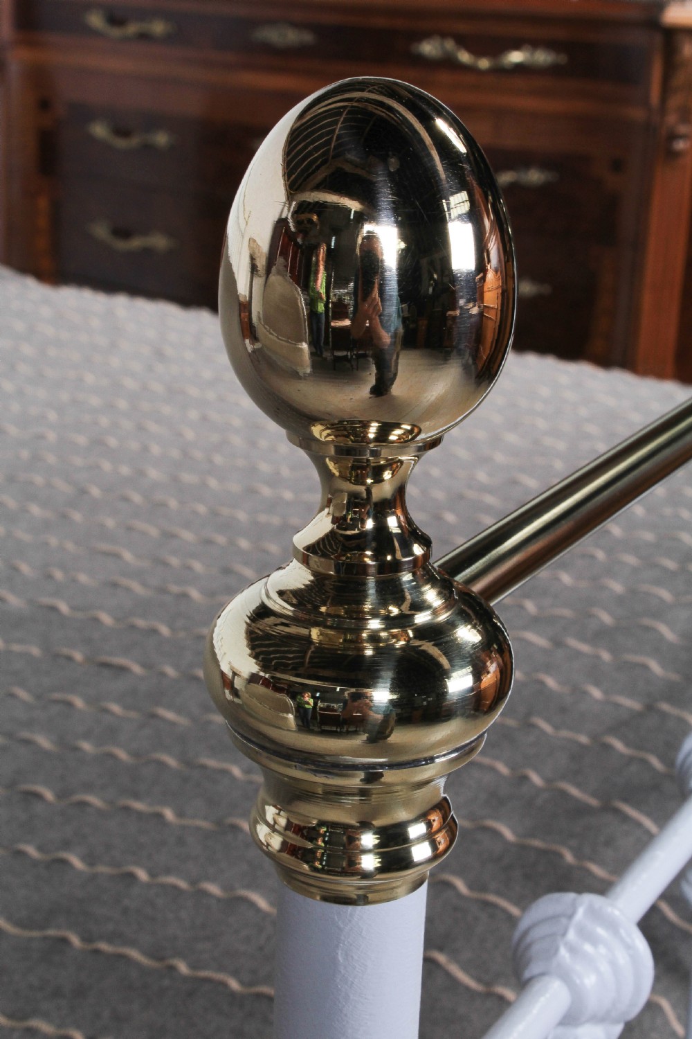 Lovely classic Victorian 5Ft king size brass and iron View III