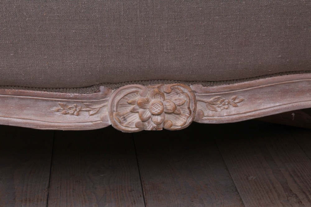 Exquisitely beautiful very rare early Louis XV king size View VI