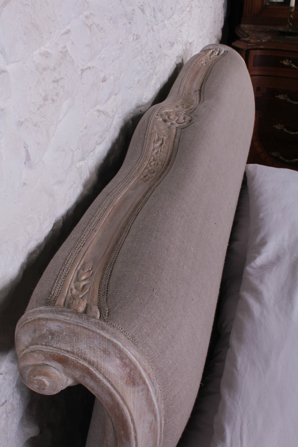 Exquisitely beautiful very rare early Louis XV king size View VIII