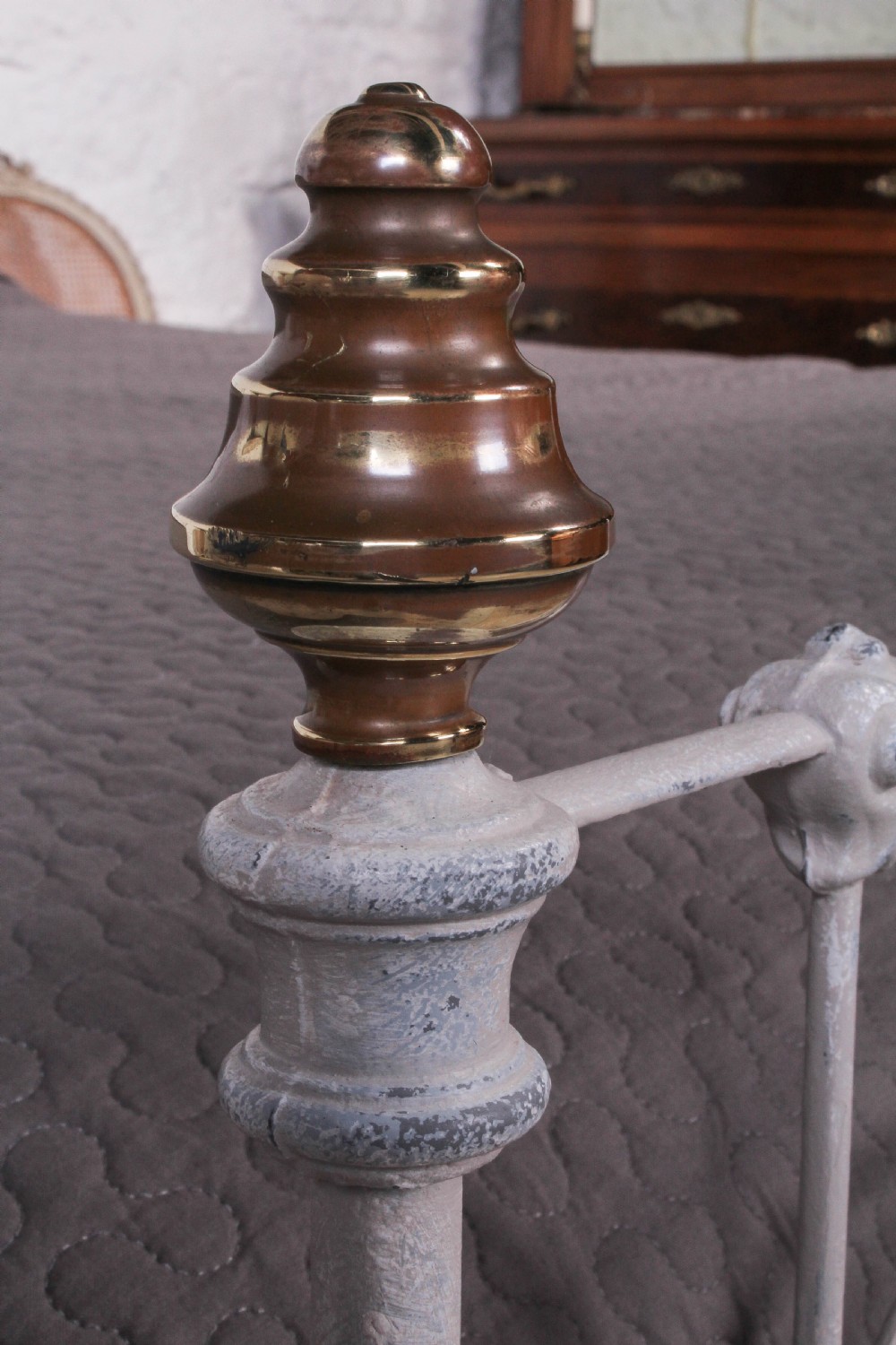 Early Victorian fine line 5Ft king size brass and iron bed View VI