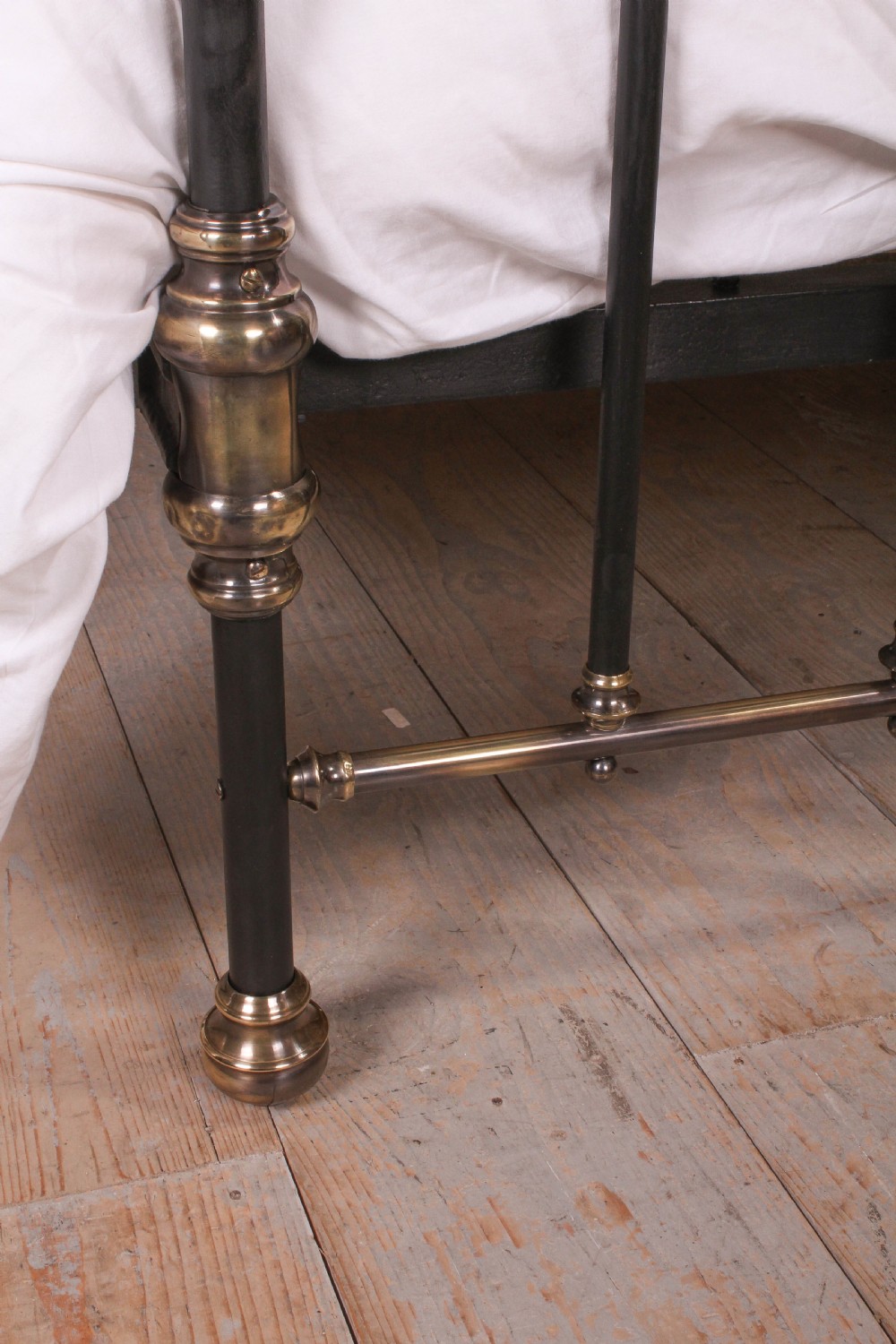 Lovely classic Victorian black and aged brass double bed View III