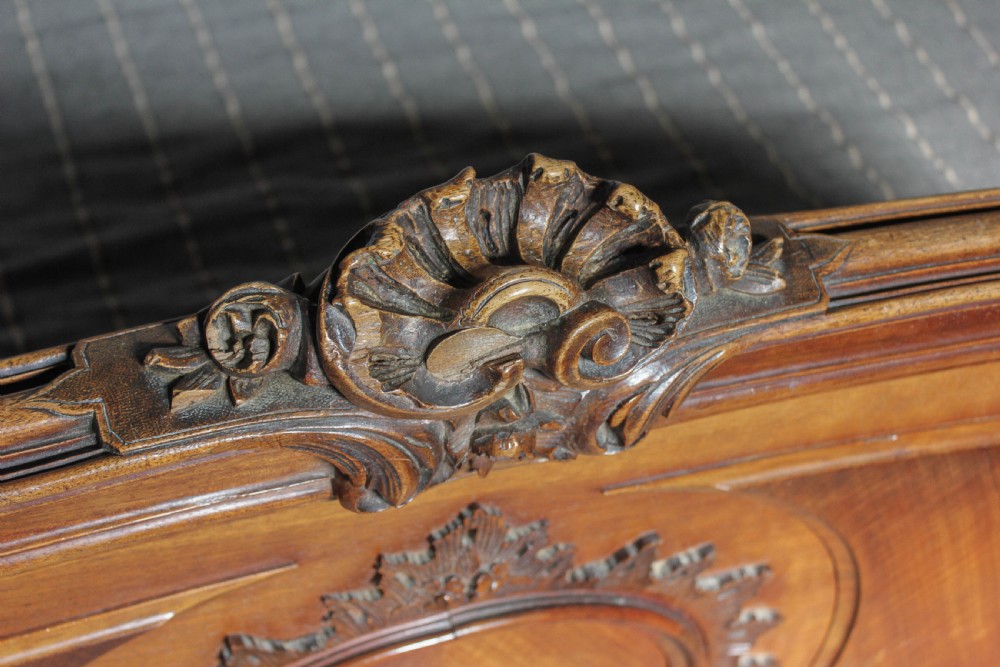 Lovely carved  walnut Louis XV style king size. View VI
