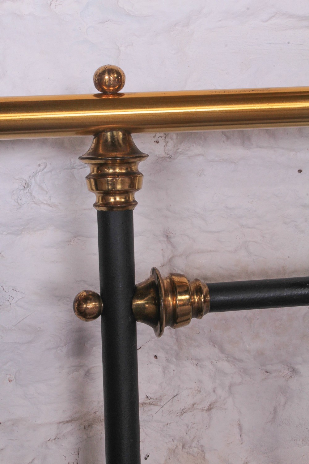 Fabulous super king size 6Ft very rare  Victorian Aesthetic style bed View XI