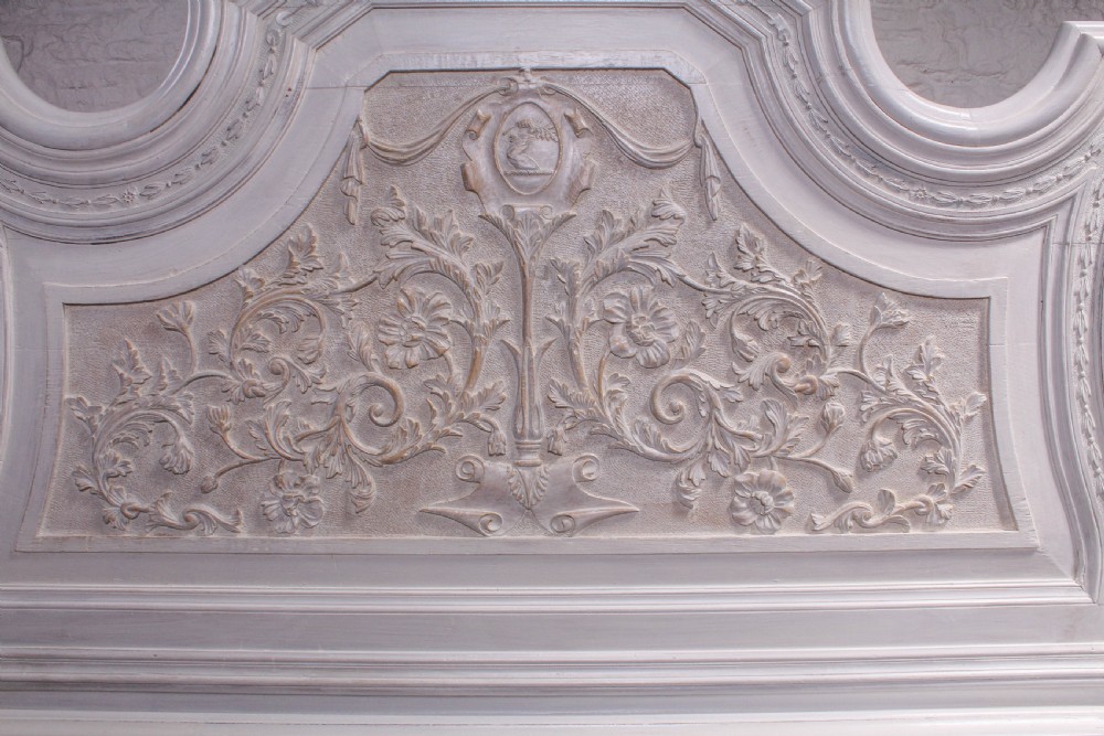 Magnificent mid 19th Century painted king size Italian bed View III