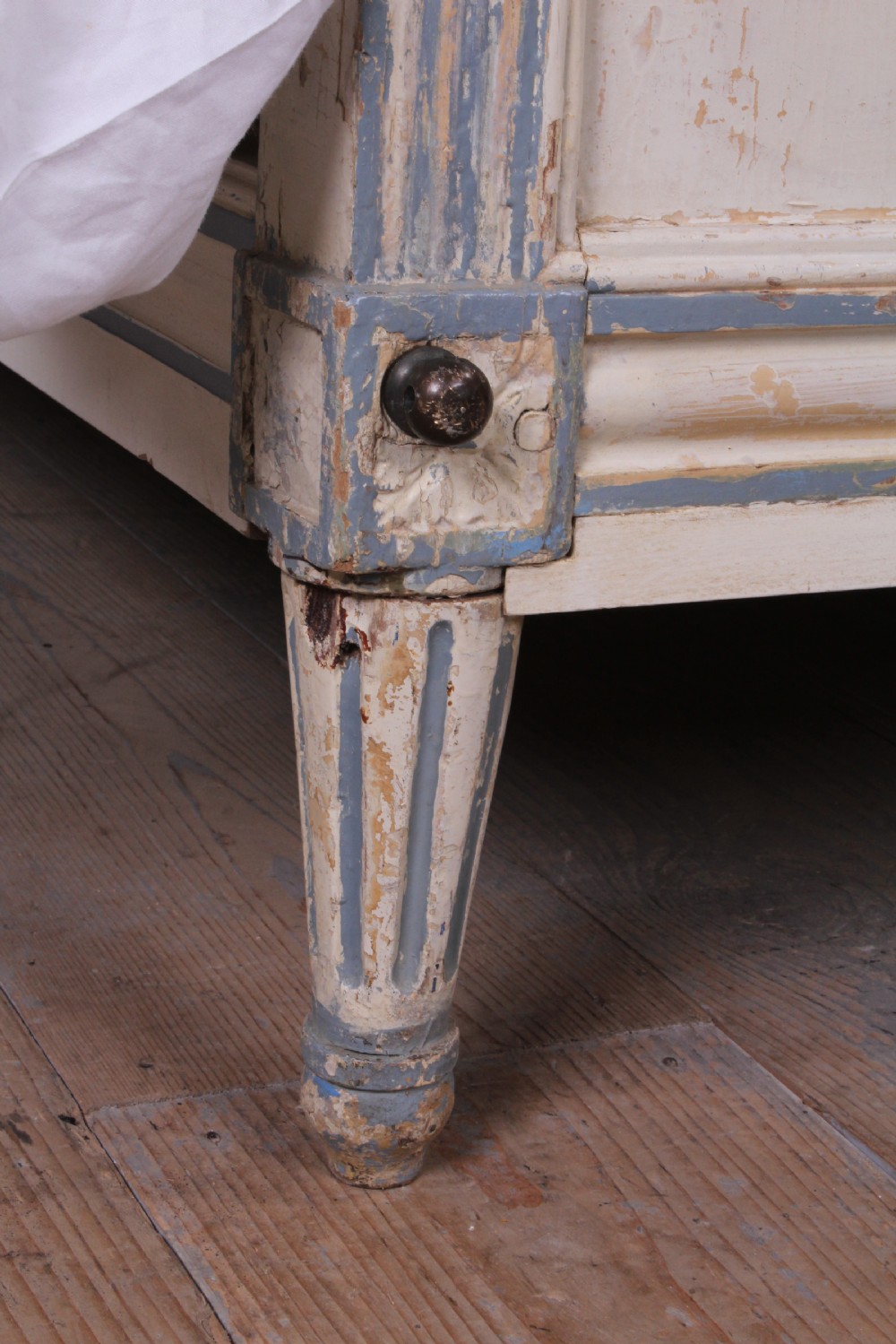 Shabby chic painted Directoire style French king size bed with bedside View VII