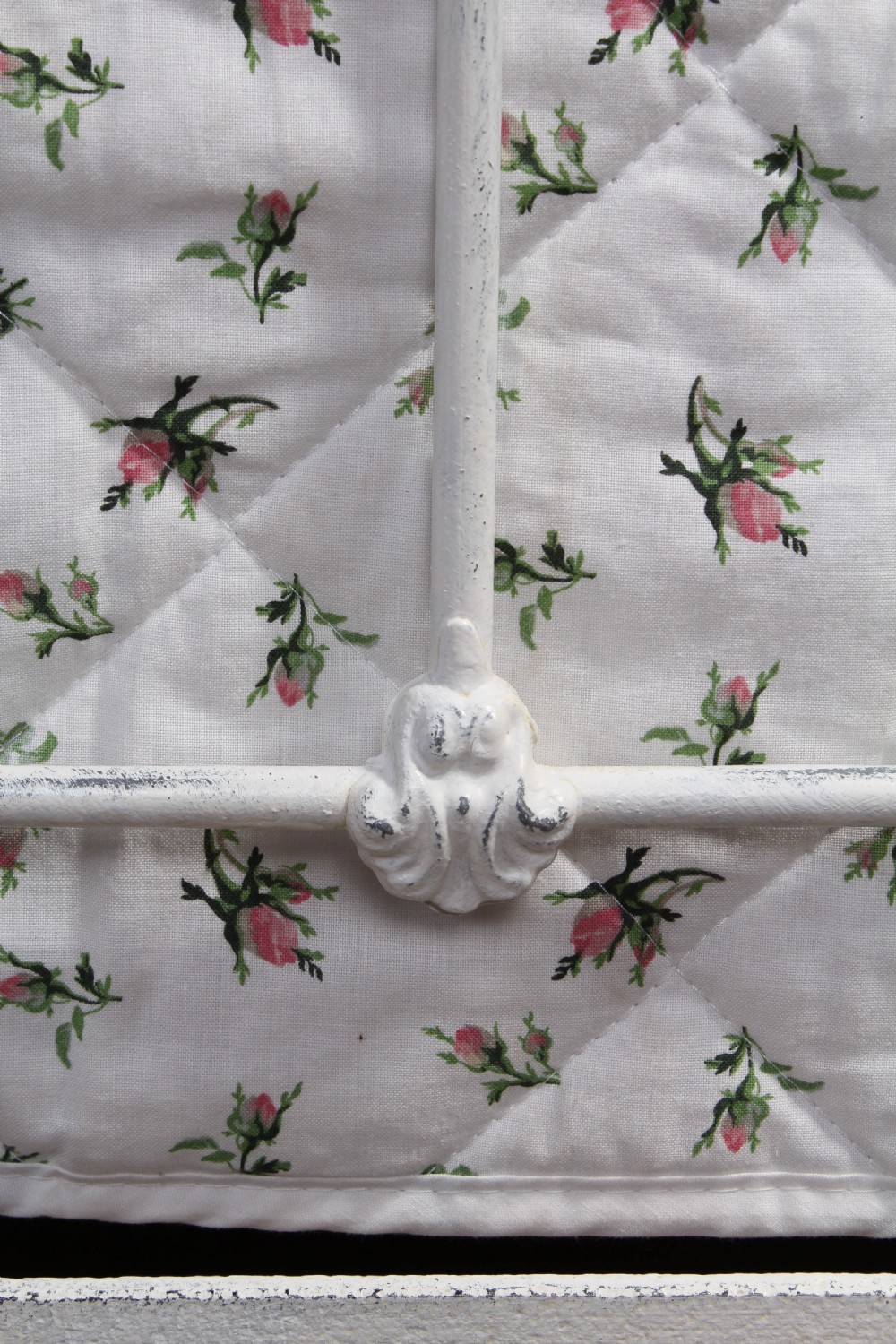 Simple all iron king size bed View IV