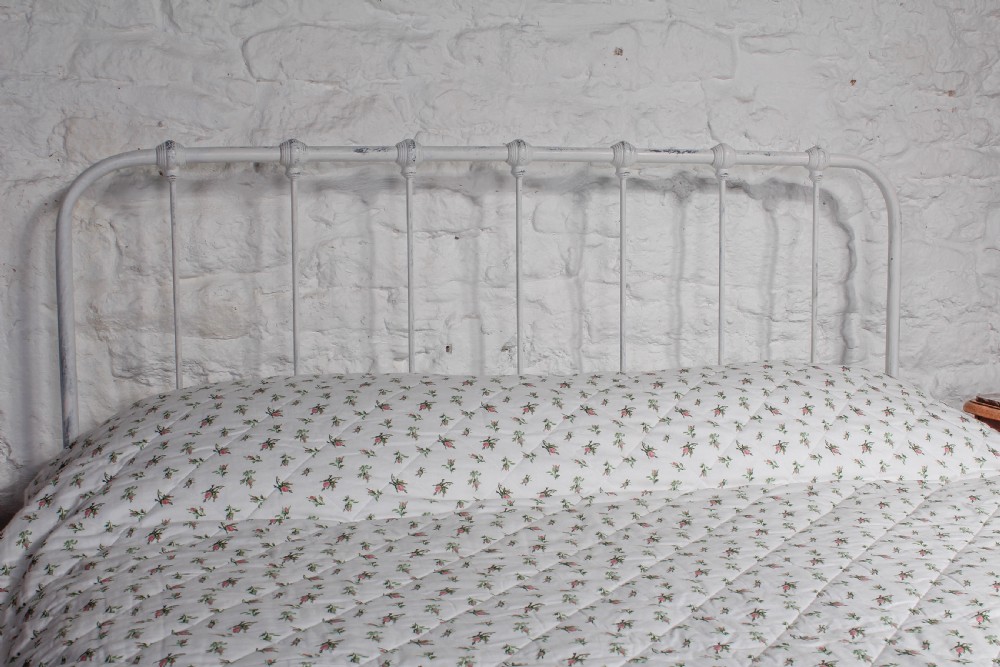 Simple all iron king size bed View VI
