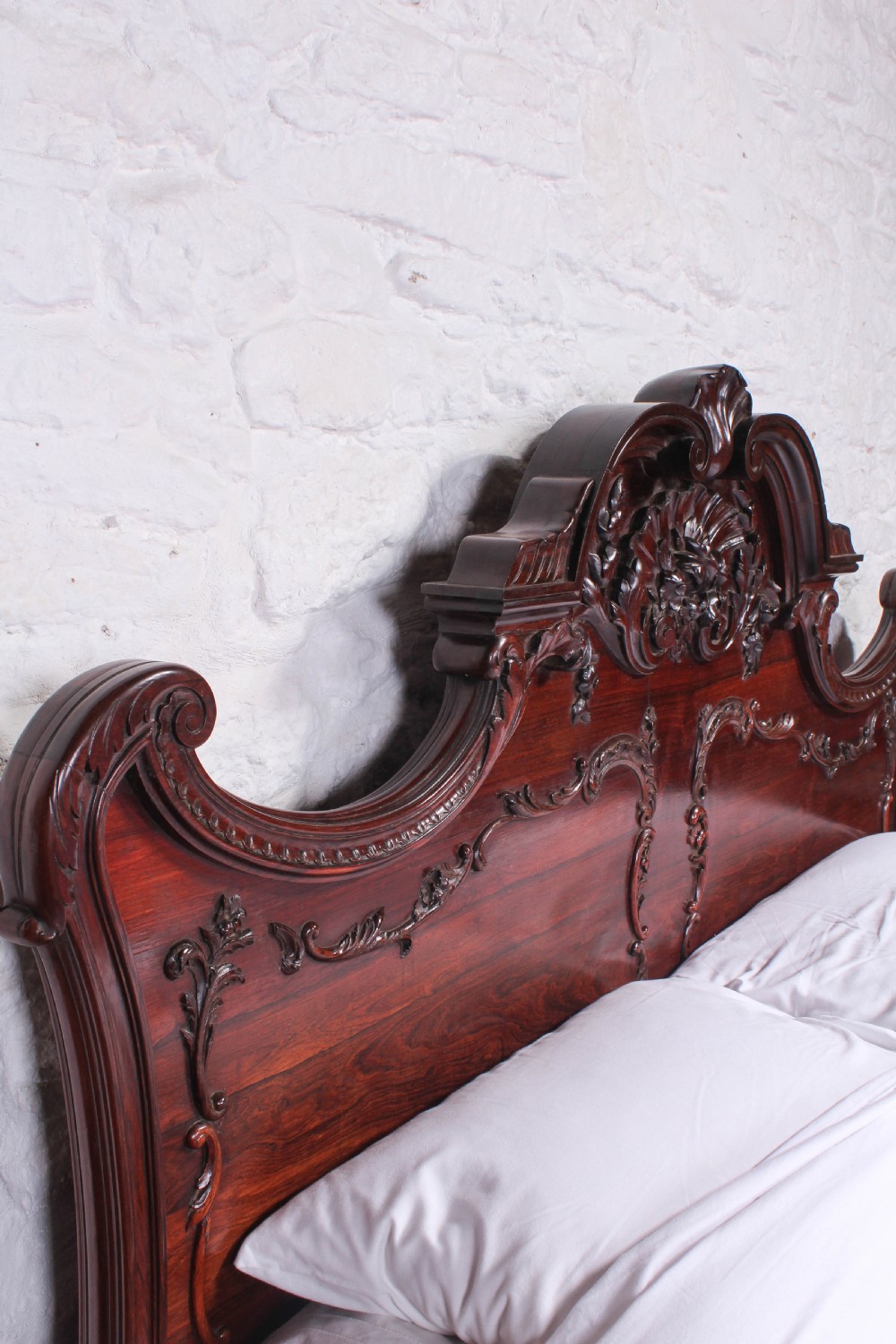 Exquisite carved rosewood Louis XV style Rococo 5Ft king size bed  View IV