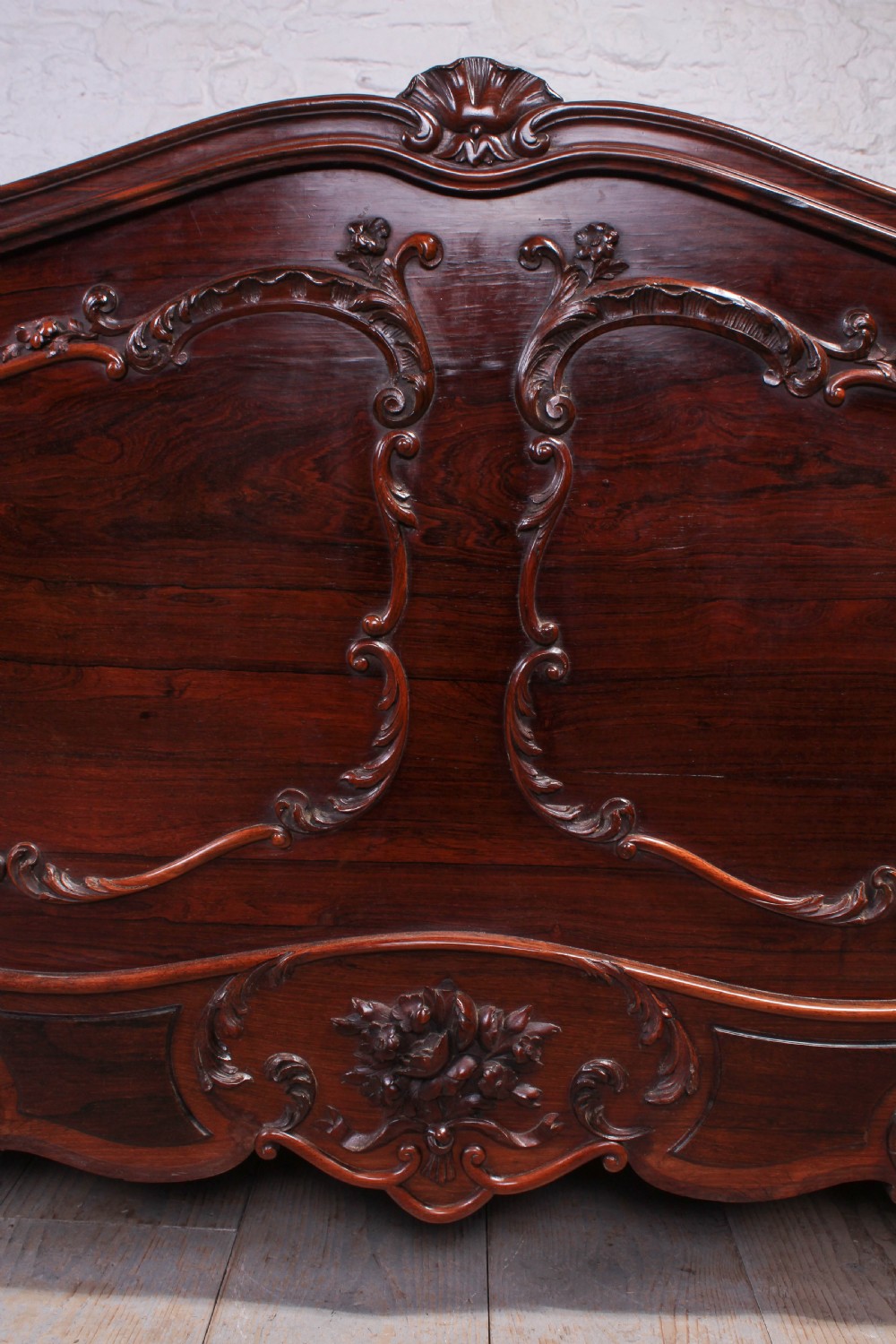 Exquisite carved rosewood Louis XV style Rococo 5Ft king size bed  View VIII