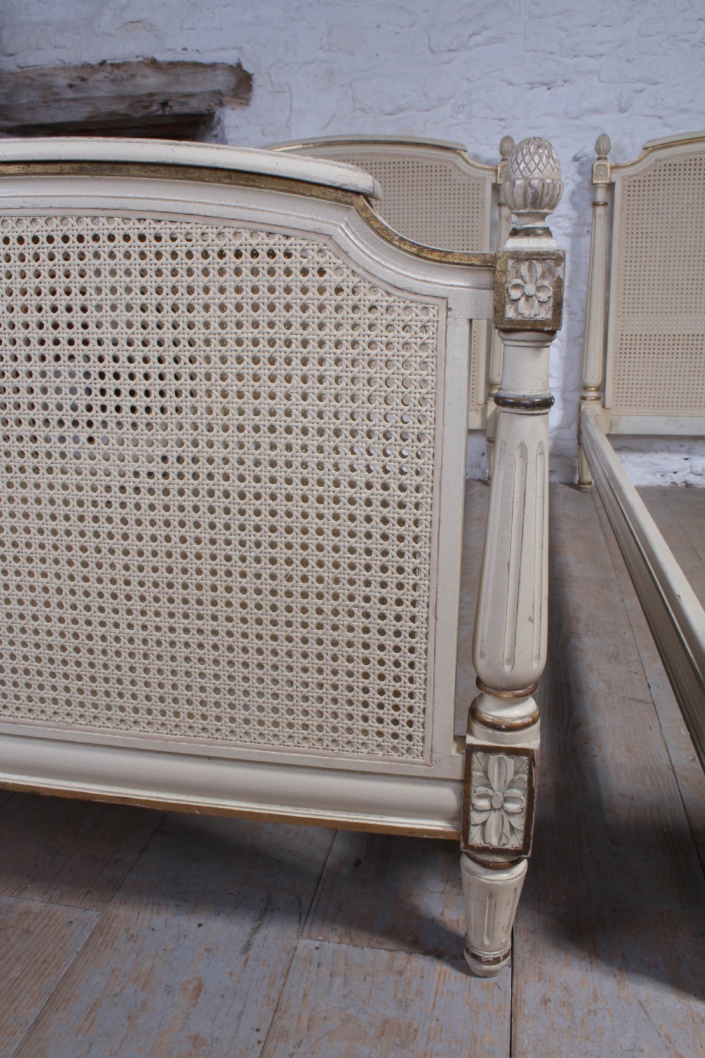 Very attractive pair of French painted single beds View IV