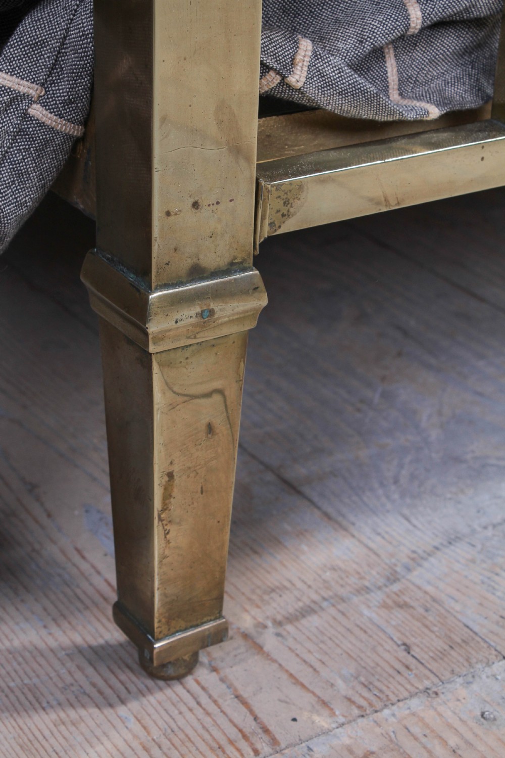 Simple French all brass double bed View IV