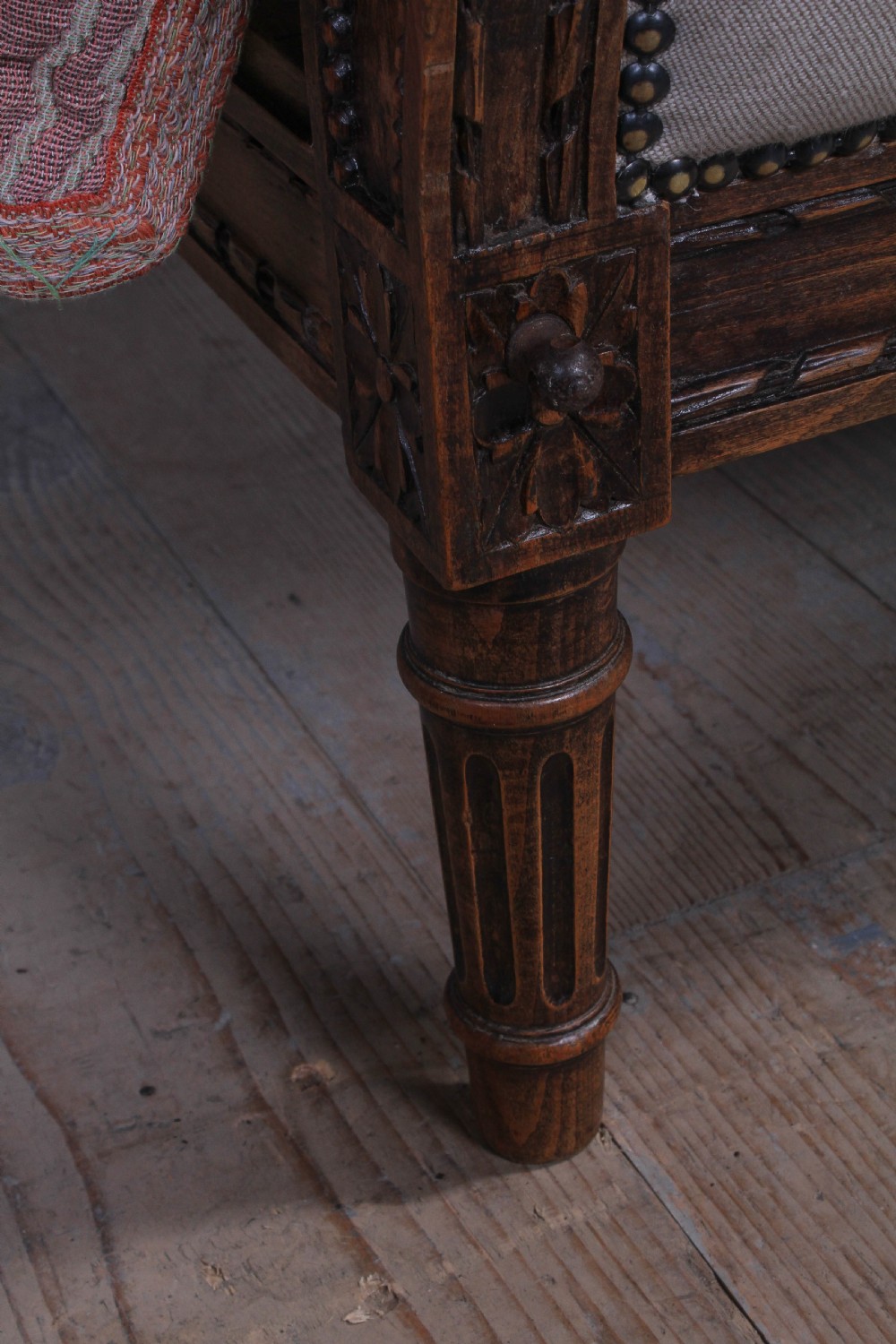 Elegant French oak upholstered king size sleigh bed View V