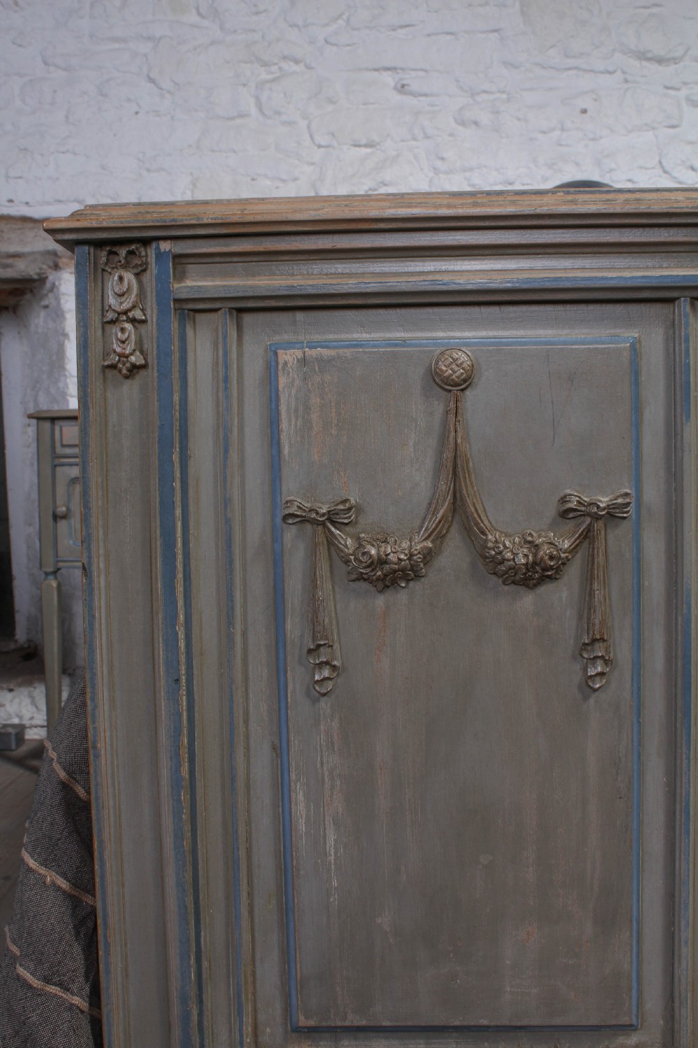 Lovely original painted French queen size bed,bedside and chairs View VI