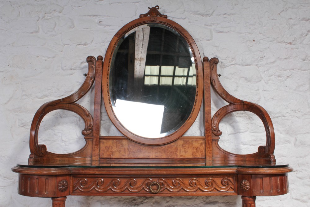 Elegant French burr walnut dressing table View IV