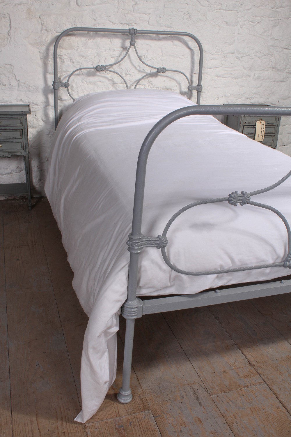 Irish super single all iron bed View VI