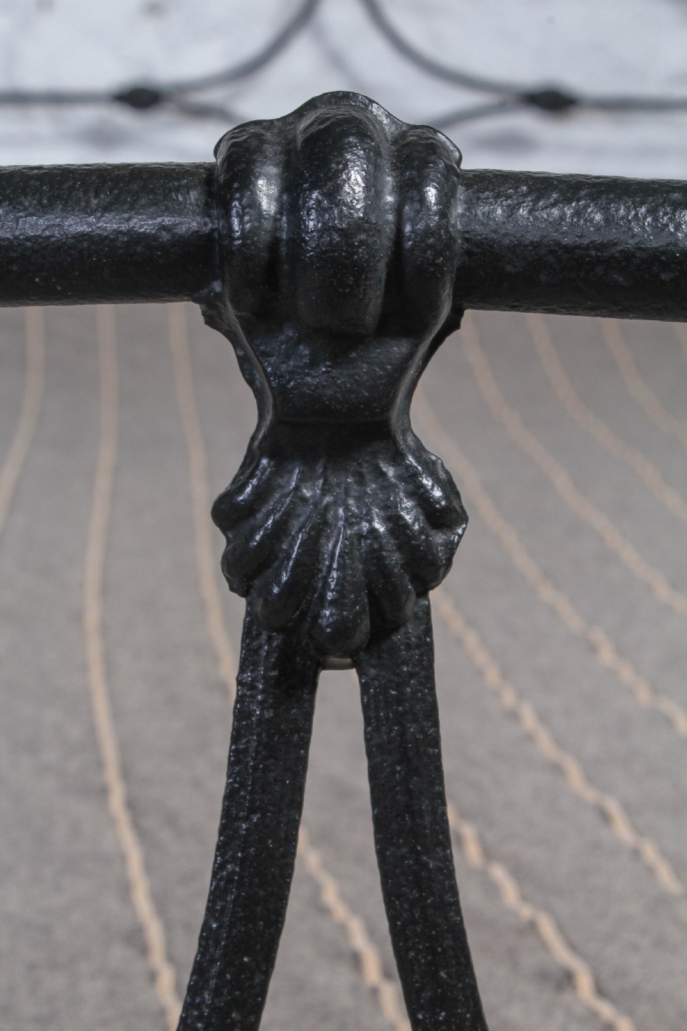 Irish queen size all iron bed View V