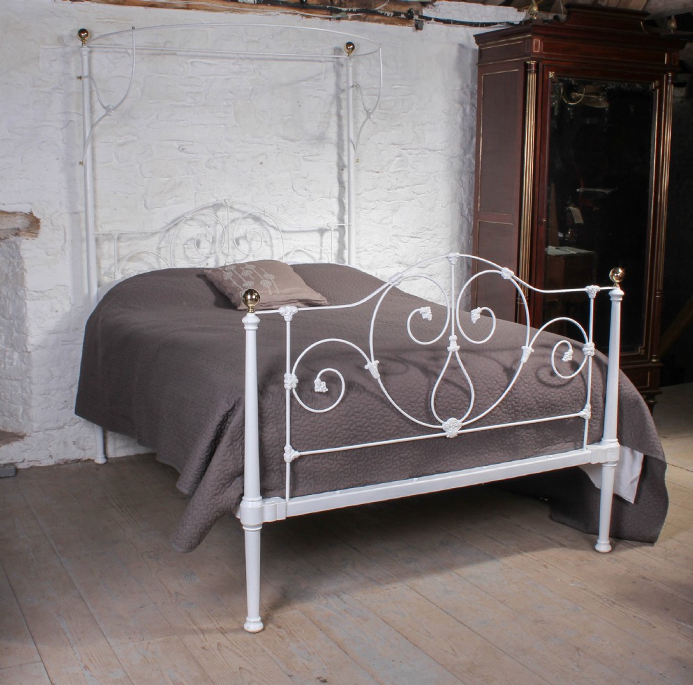 Lovely Victorian king size half tester by Winfield