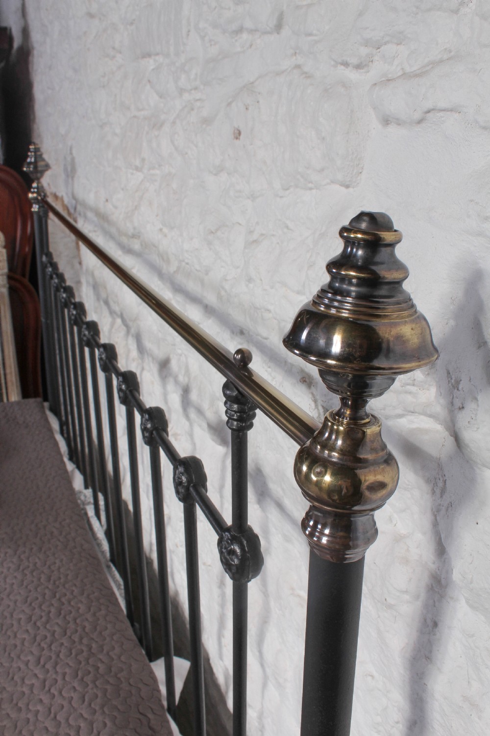 Super king size 6Ft classic Victorian brass and iron no end bed  View VII