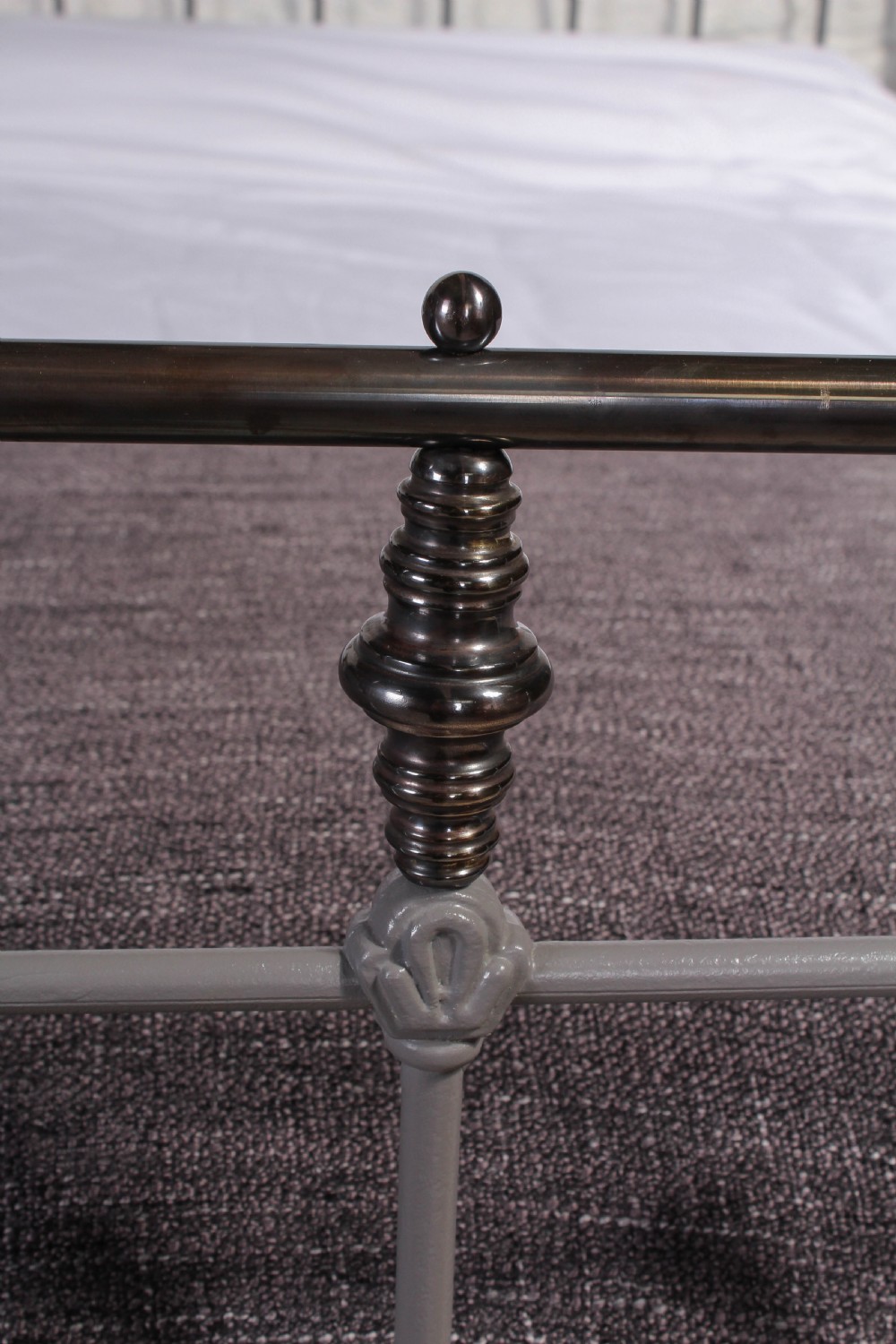 Classic Victorian brass and grey iron  5Ft kingsize bed  View VII
