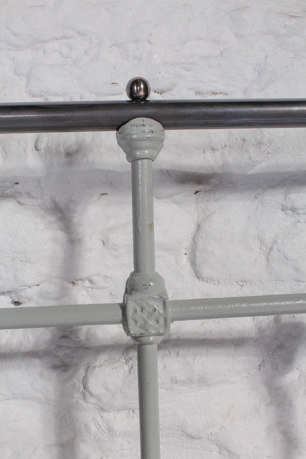 Classic Victorian brass and iron no end double bed View VII