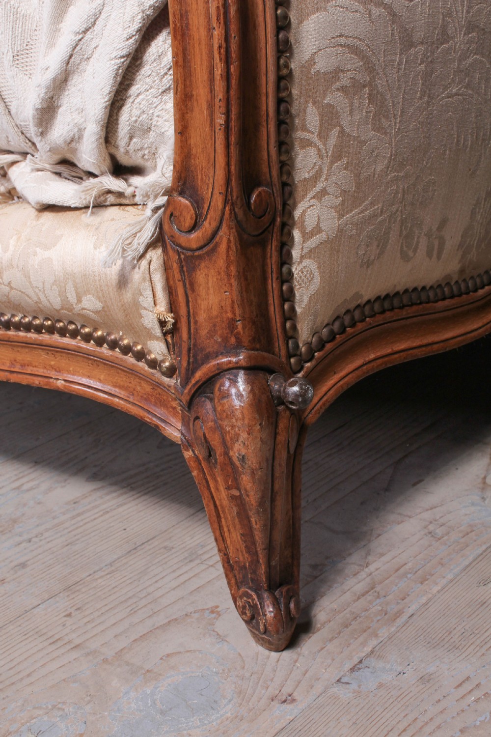 Pretty French lit bateau upholstered day bed View V