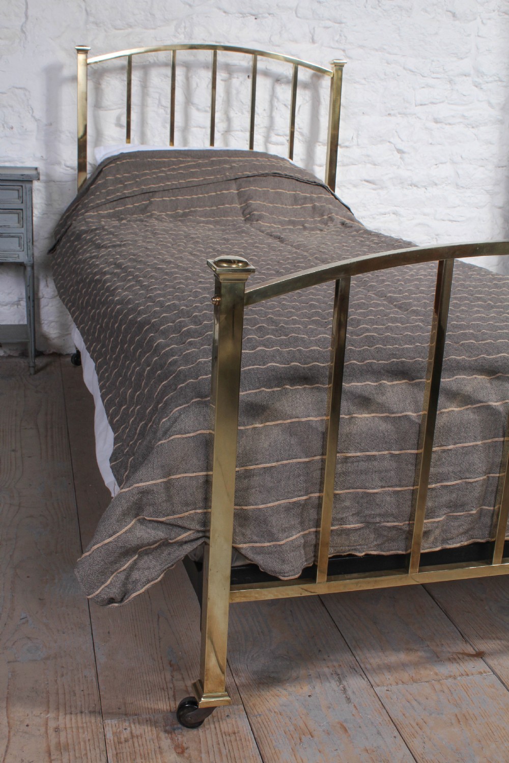 Classic Edwardian all brass single bed View VI