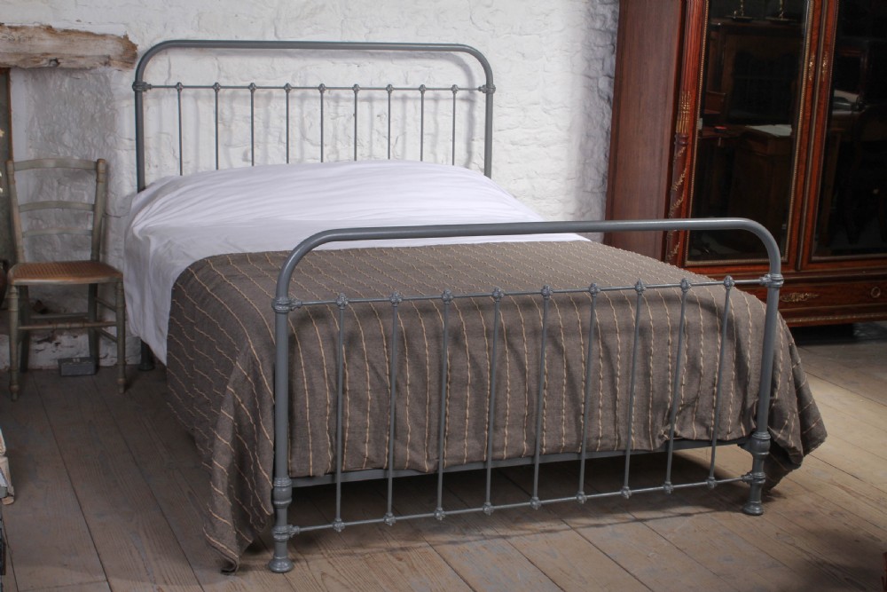 Simple French king size all iron bed 