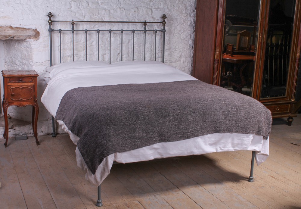 King size grey iron and aged brass  no end bed 