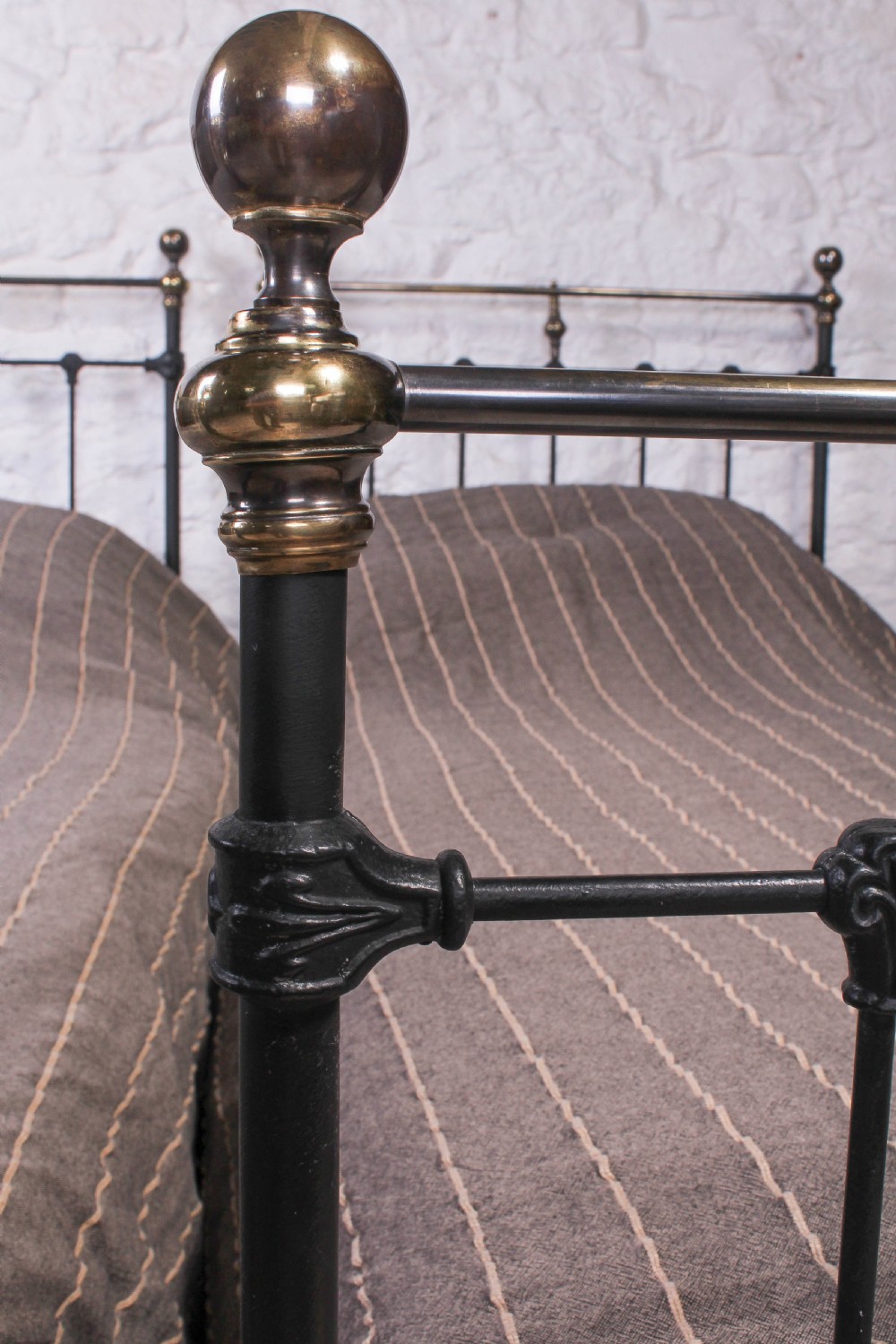 Lovely pair of black and aged brass single beds View IX