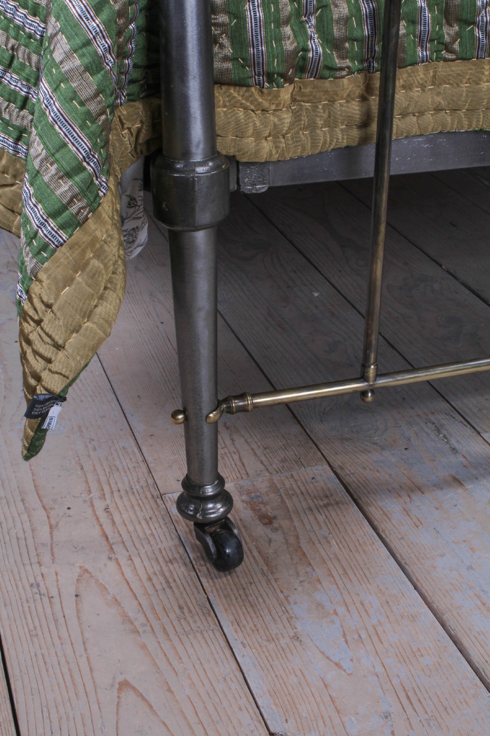 Very handsome burnished iron and aged brass kingsize bed View VI
