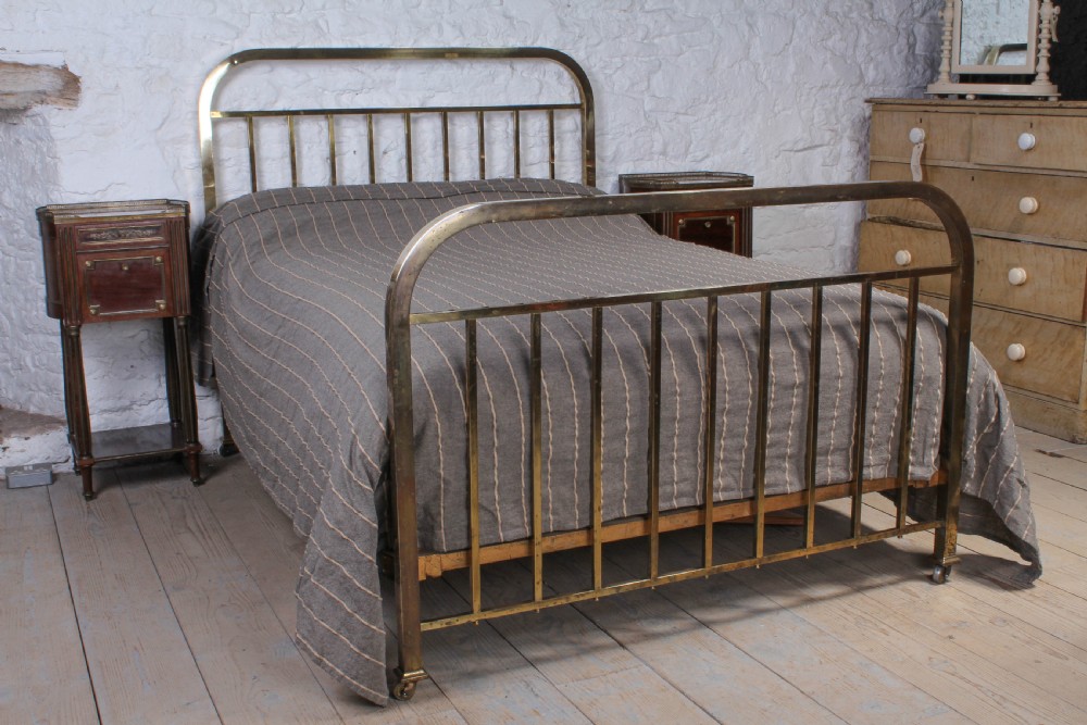 Attractive simple all brass French double bed