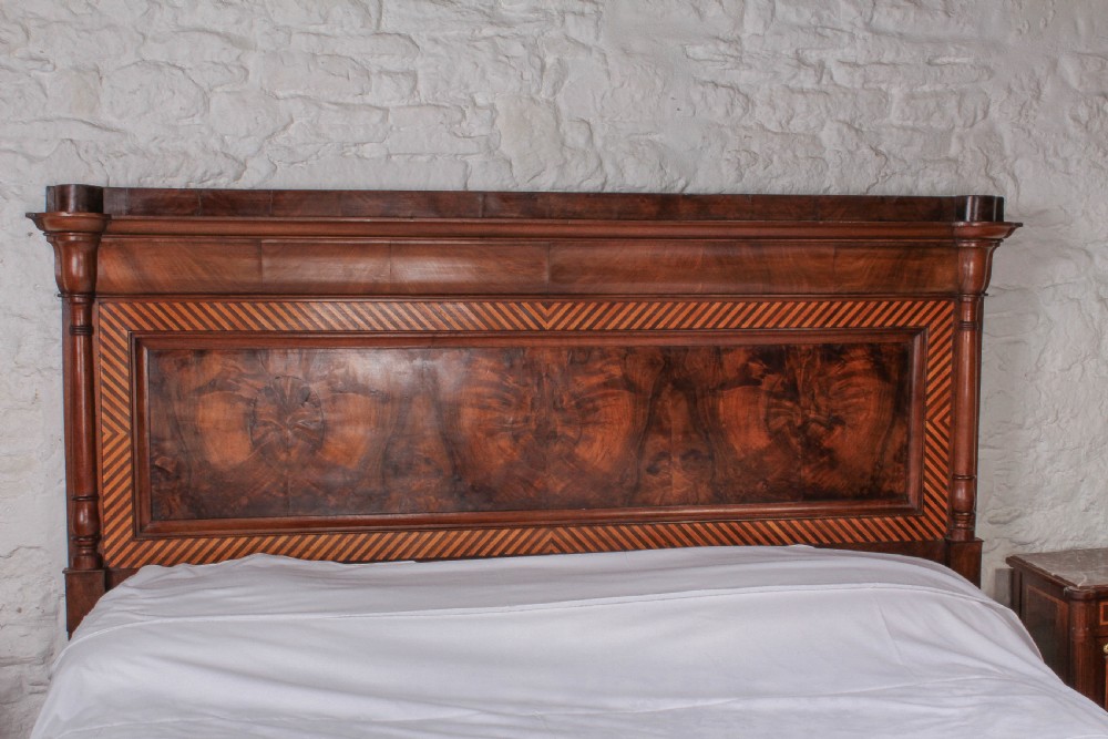 Spectacular super king size 6Ft talian sleigh  bed View III