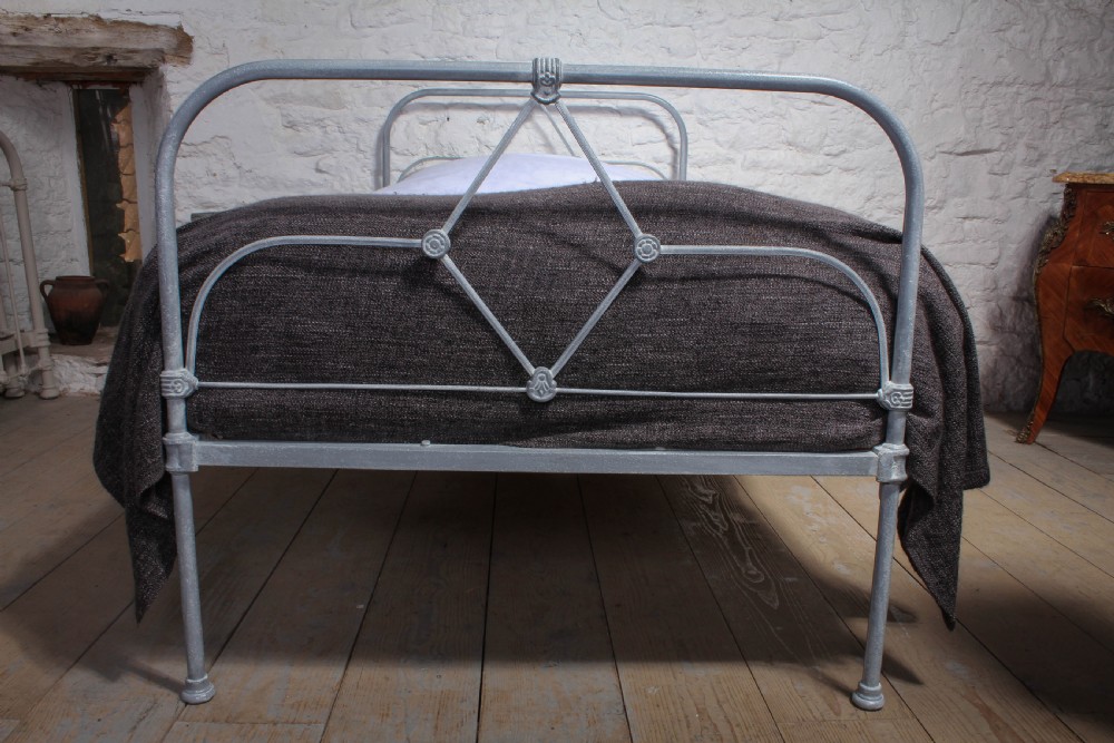 Super single Irish all iron bed View II
