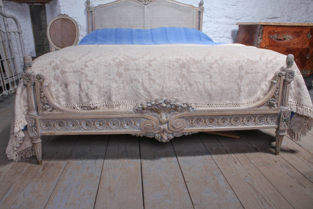 Absolutely lovely Bergere caned low end king size bed View II